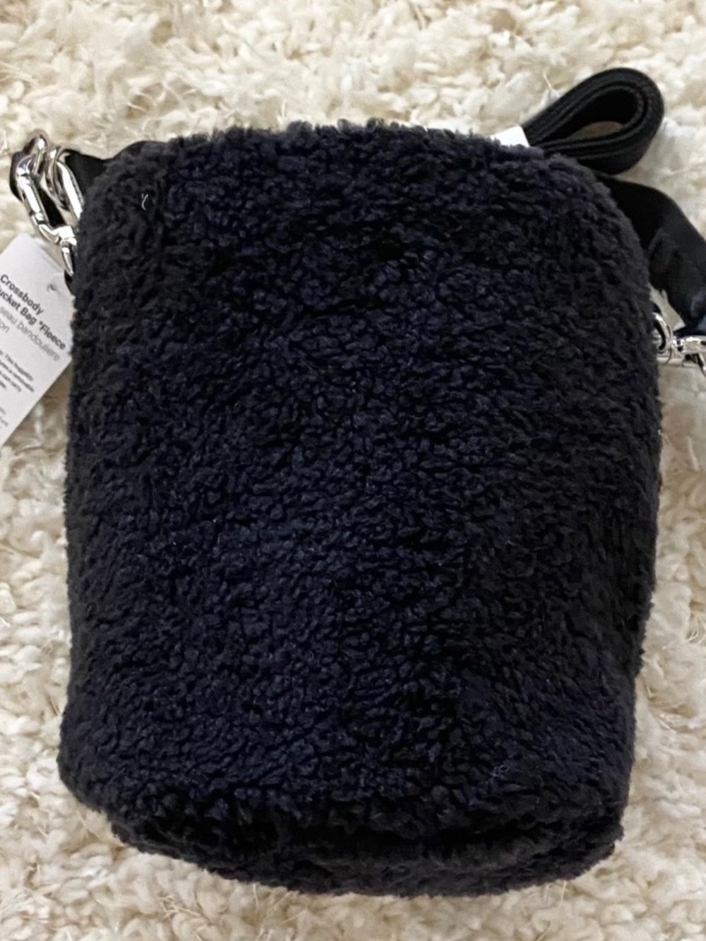 Lululemon Crossbody Bucket Bag Fleece Black NWT - Picture 7 of 11